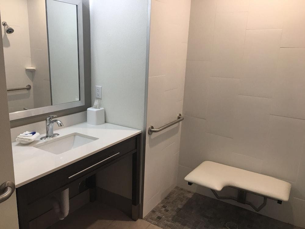 Best Western Plus Roland Inn & Suites San Antonio Buitenkant foto